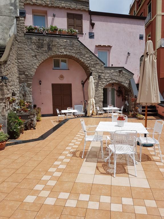 Chez Chantal Bed and Breakfast Meta Εξωτερικό φωτογραφία